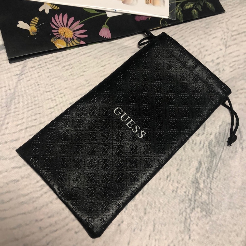Guess soft eyeglass Case